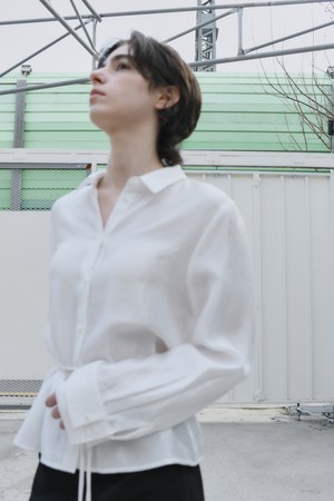 Elvia belt blouse(White)