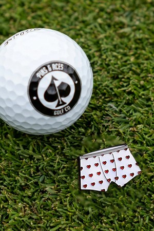 [P&A]Heart Boxers BallMarker_WHITE-a