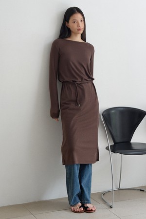 Side cut dress (Brown)