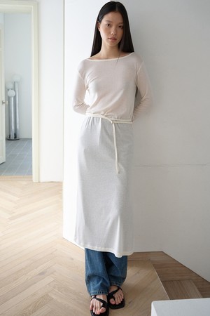 Side cut dress (Ivory)
