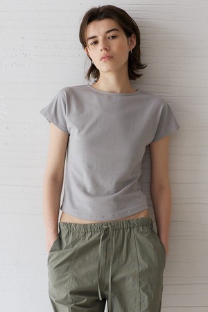 Seamless-Line Tee (Beige Gray)