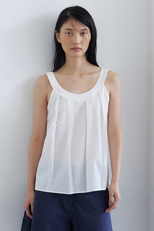 Arch Pintuck Blouse (Ivory)