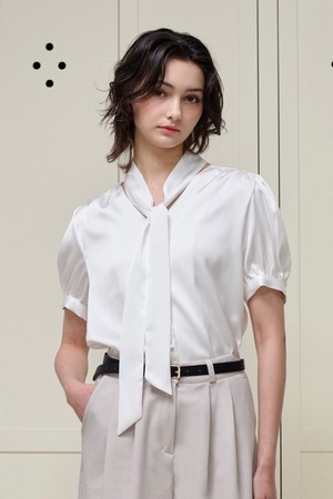 Silky tie blouse (2Color)