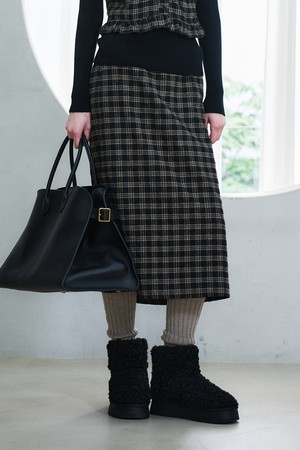 Classic Check Long Skirt (Black )