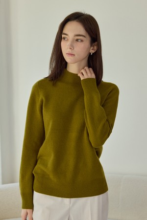울 100% 홀가먼트 모크넥 풀오버_모스 그린