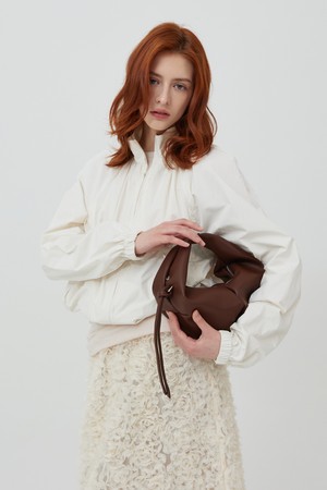 LUVIN BAG SMALL COW LEATHER BROWN 러빈백 스몰 소가죽 브라운