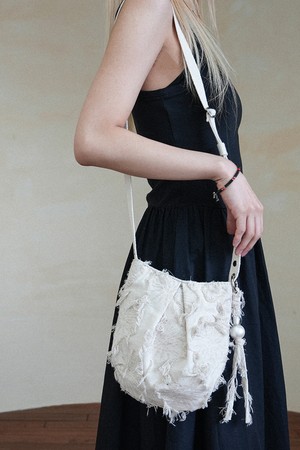 BUDDY BAG FEATHER IVORY 버디백 페더 아이보리