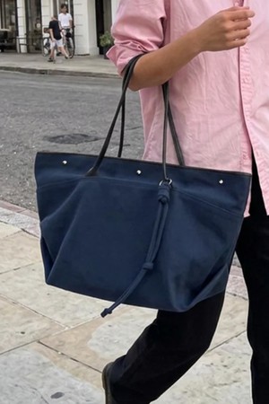 NOA BAG LARGE TWILL NAVY 노아백 라지 트윌 네이비