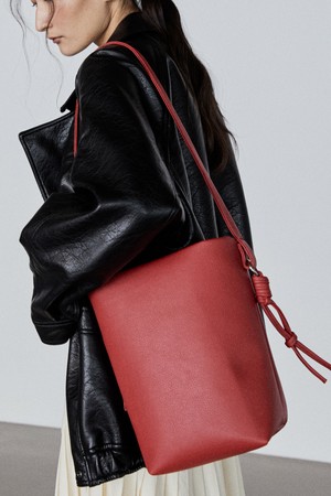 BUTLER BAG SMALL COW LEATHER RED 버틀러백 스몰 소가죽 레드