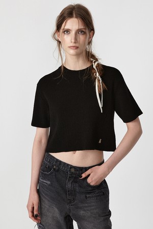 HALF SLEEVE KNIT TOP (BLACK)