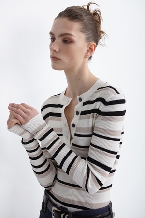 5-BUTTON PULLOVER HENLEY NECK KNIT (STRIPE)