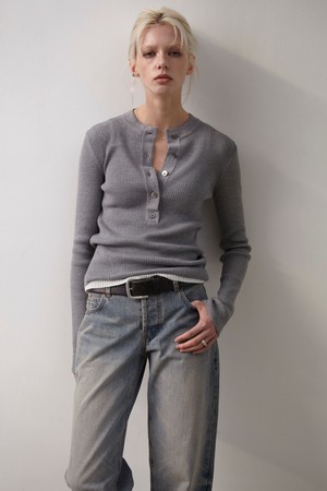 RELAX-FIT HENLEY NECK KNIT (STEEL GREY)