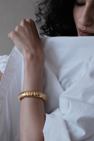 Ridege Bangle
