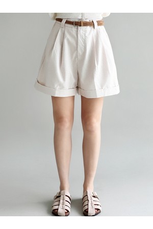 Belted roll-up shorts