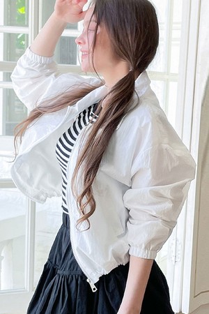 Wind breaker jumper - White