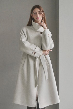 Essential handmade coat_2 Colors