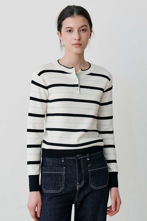 BUTTON STRIPE ROUND KNIT (IV)