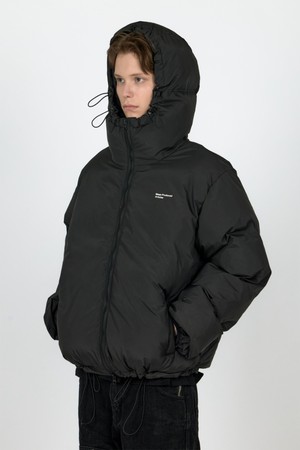 MPa OVERSIZED HOODED PADDING (BLACK)