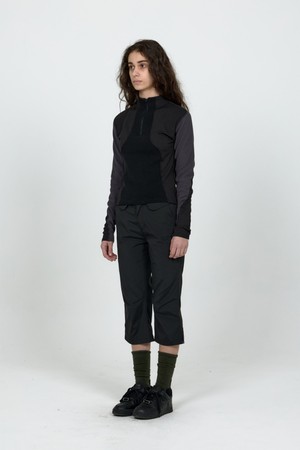 MPa CONTOUR GRID HALF ZIP WOMEN (BLACK)