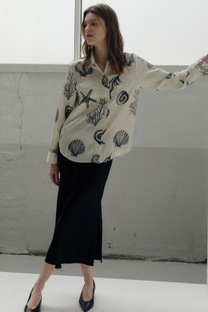 SILK FLARE SKIRT [BLACK]