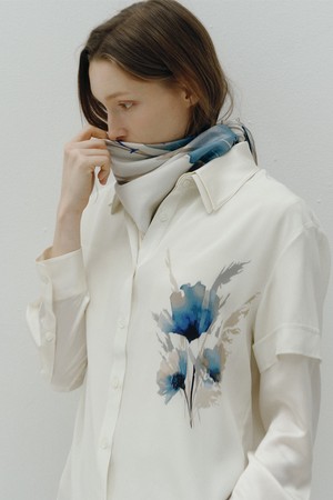 SILK SHORT SLEEVE SOLID BLOUSE [FLOWER]