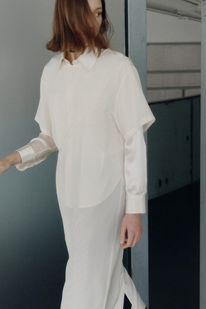 SILK LOOSEFIT BELTED DRESS [IVORY]