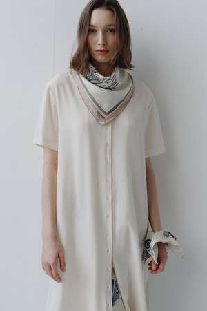 SILK LOOSEFIT V-NECK SHIRT DRESS [IVORY]