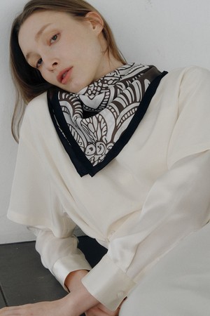 SILK MANDALA FLORAL SCARF