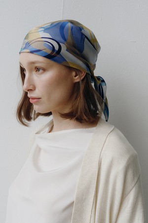 SILK FREE DRAWING SCARF