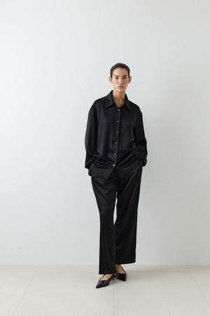 SILK OVERFIT BANDING PANTS [BLACK]