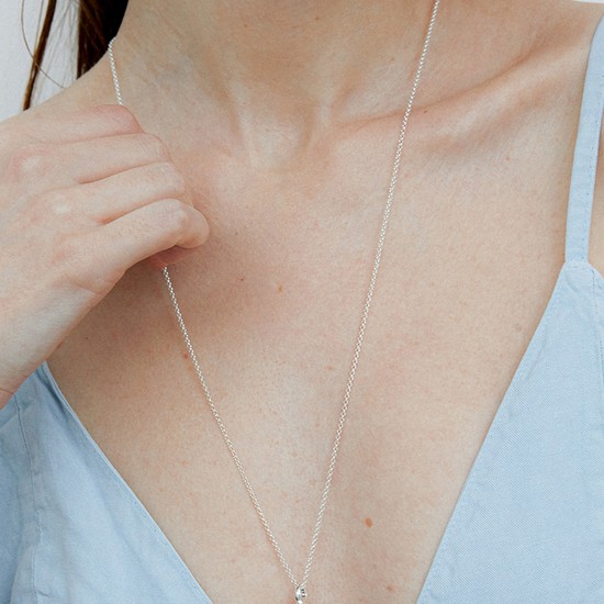 cap clear necklace