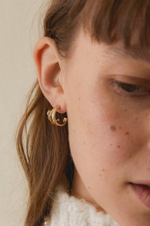 triple hoop bumpy earring