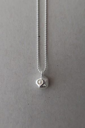 soak pearl necklace - silver