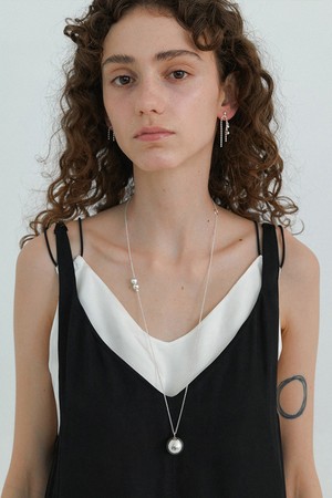 big ball long necklace