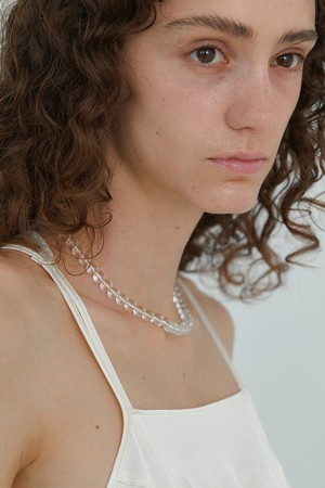 sheer semi bold necklace