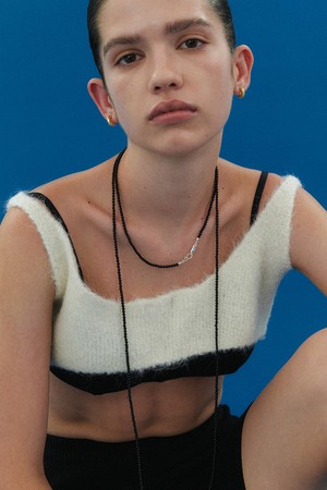 onyx too long necklace