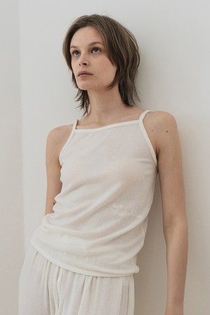 Embroidery knit top - White