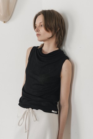 Soft neck top - Black