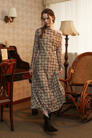 DD_Check flower sleeved dress_KHAKI BROWN