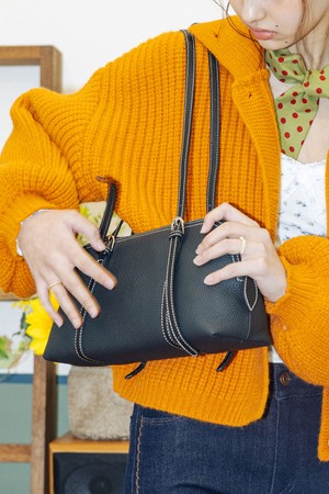 DD_Stitch round bag_BLACK
