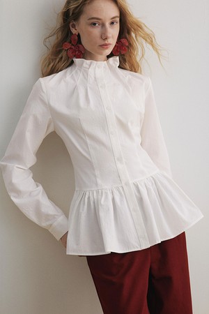 YY_Ruffled stand collar blouse