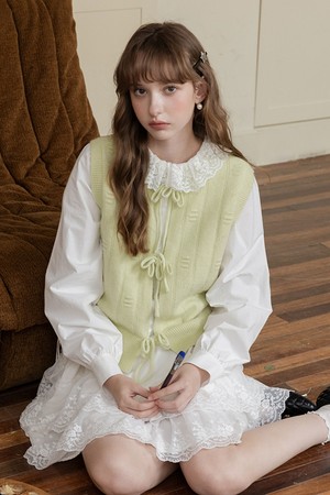 Cest_Ribbon tie knit vest