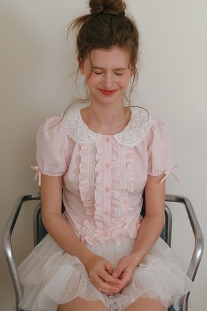 Cest_Lace collar ruffle blouse