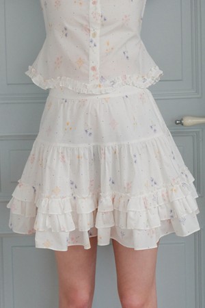 Cest_Floral ruffle mini skirt