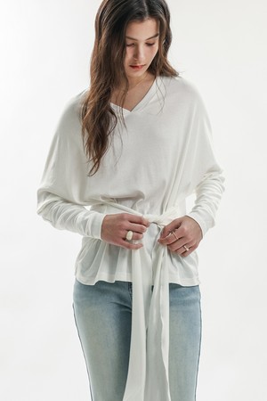 WD_Soft drape v-neck top_WHITE