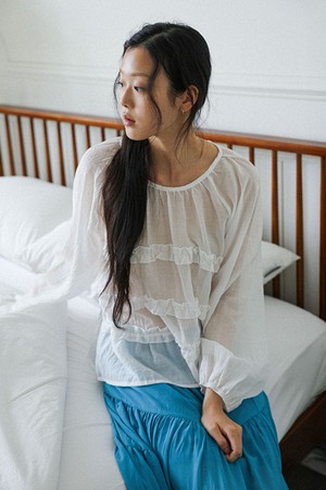 LS_Romantic tiered blouse_WHITE