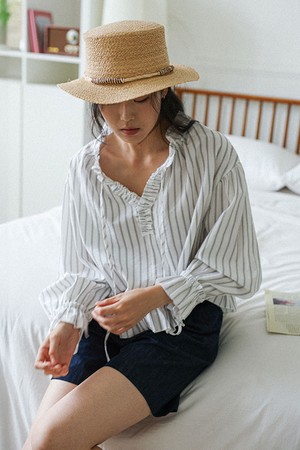 LS_Ruffle stripe frill blouse_WHITE