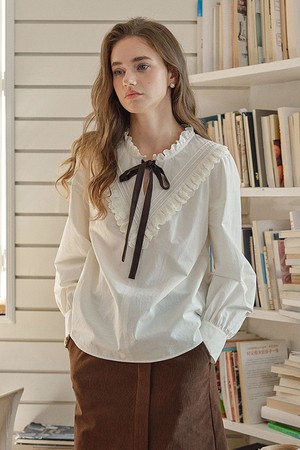 SR_Vintage heiress top