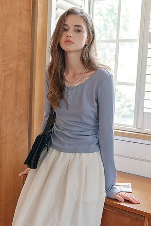SR_Lace slimming knit top