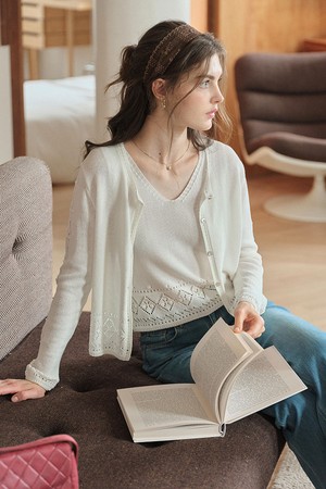 SR_Cutout knit top and cardigan set